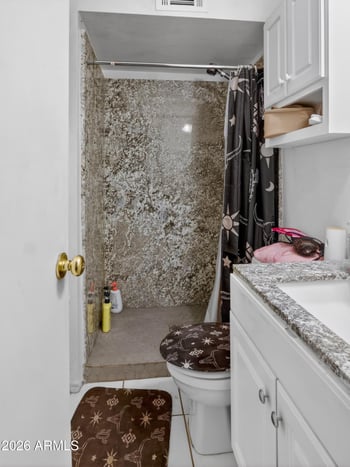 734 Desert Dr, Phoenix, AZ 85042