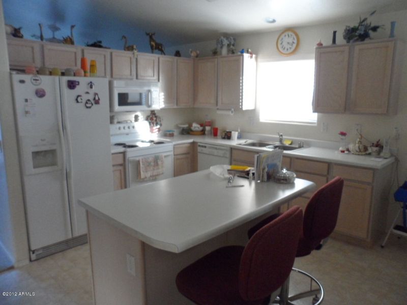 734 S De Rio Ct S, Apache Junction, AZ 85120
