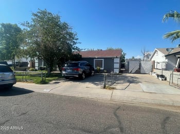 7340 Holly St, Phoenix, AZ 85035