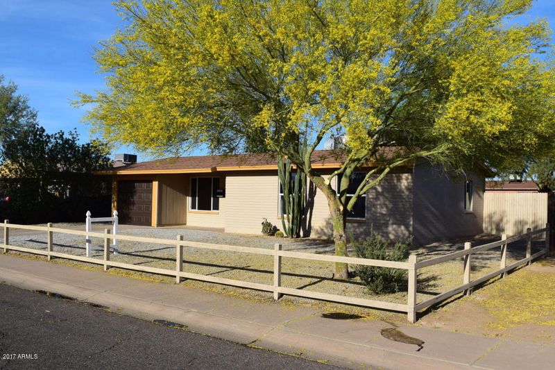 7341 W Heatherbrae Dr, Phoenix, AZ 85033