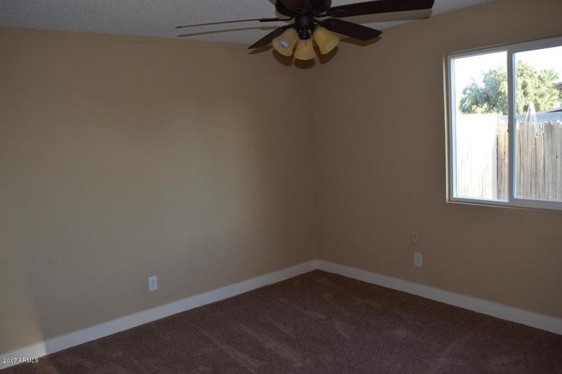 7341 W Heatherbrae Dr, Phoenix, AZ 85033