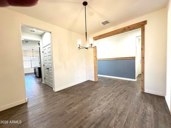 7342 Debra Dr, Gilbert, AZ 85298