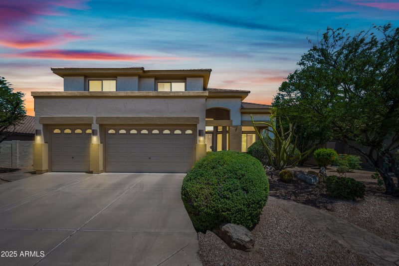 7342 Norwood St, Mesa, AZ 85207