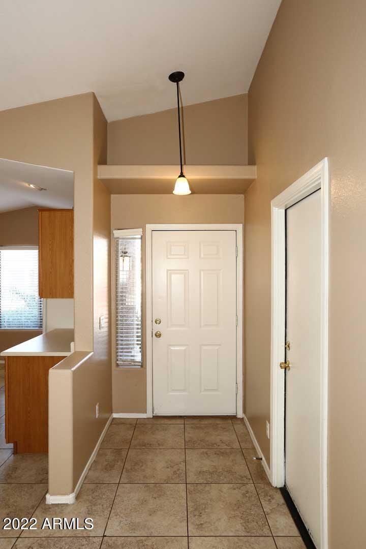 7343 W Raymond St, Phoenix, AZ 85043