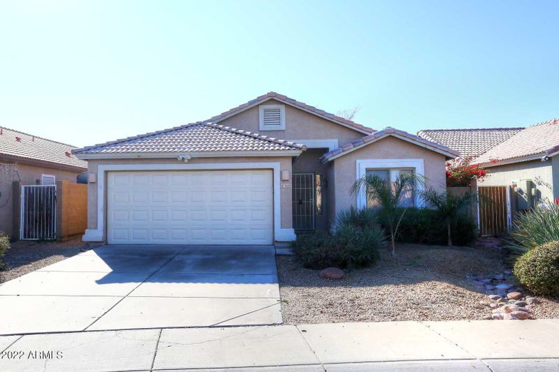 7343 W Raymond St, Phoenix, AZ 85043