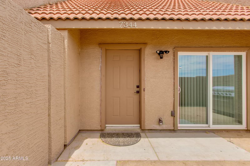 7344 43rd Ave, Glendale, AZ 85301