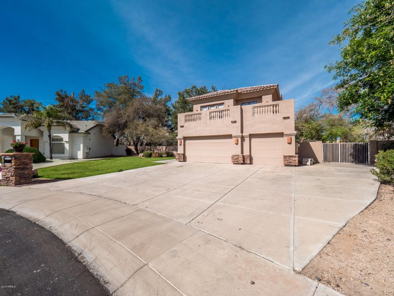 7344 N 14th Dr, Phoenix, AZ 85021