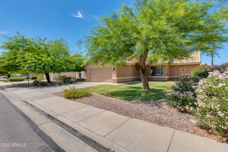 7346 Naranja Ave, Mesa, AZ 85209