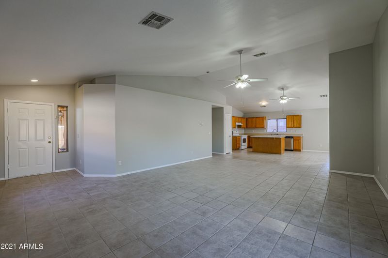 7348 W Ocotillo Rd, Glendale, AZ 85303