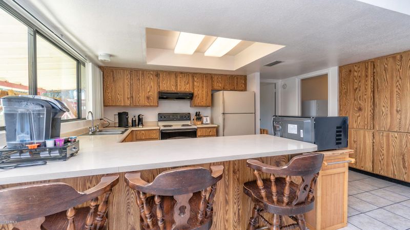 7349 E Halifax Cir, Mesa, AZ 85207