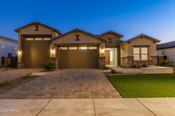 7349 Lisbon Ln, Peoria, AZ 85381