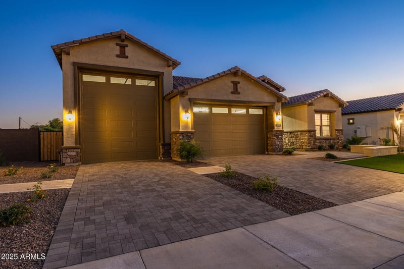 7349 Lisbon Ln, Peoria, AZ 85381