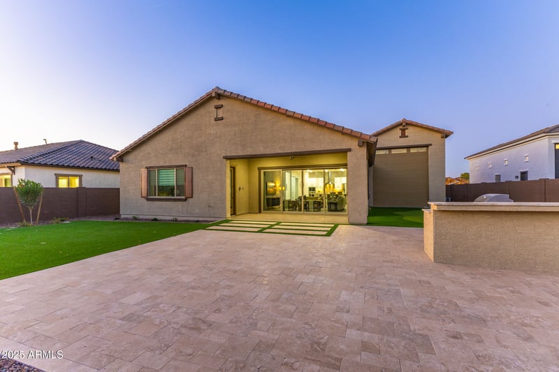 7349 Lisbon Ln, Peoria, AZ 85381