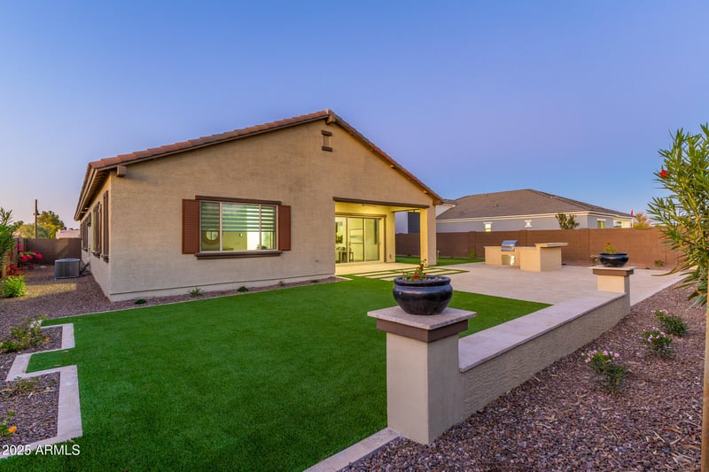 7349 Lisbon Ln, Peoria, AZ 85381