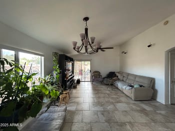 735 Baylor Ln, Gilbert, AZ 85233