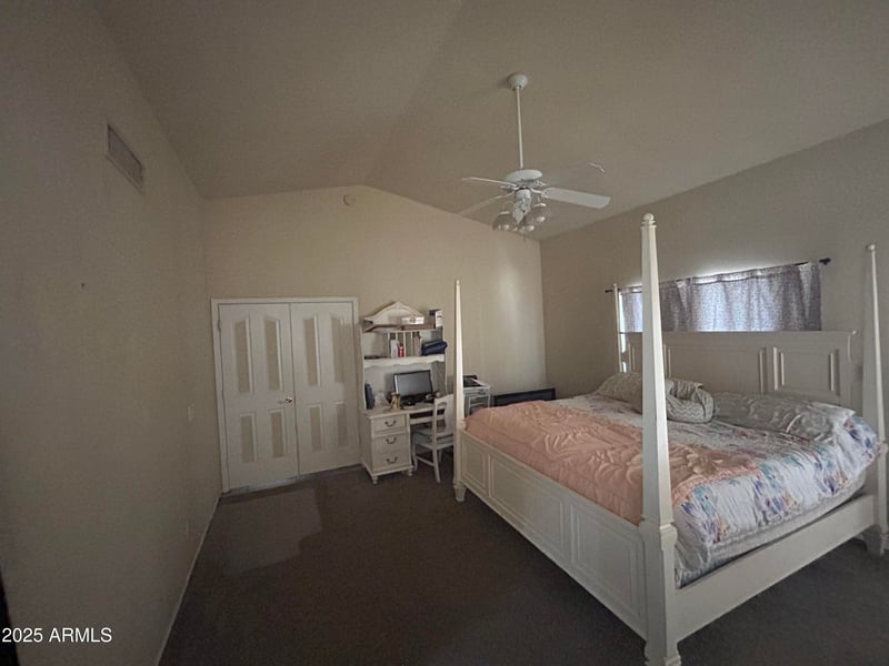 735 Baylor Ln, Gilbert, AZ 85233