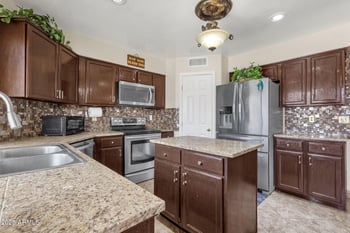 735 Geronimo St, Chandler, AZ 85225