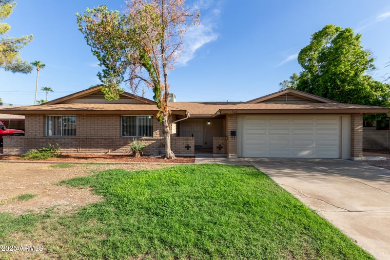 735 Manhatton Dr, Tempe, AZ 85282