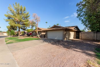 735 Manhatton Dr, Tempe, AZ 85282