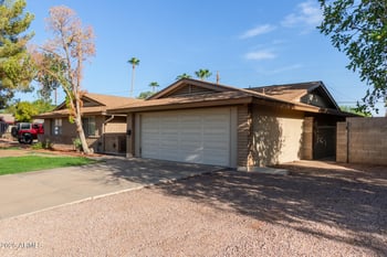 735 Manhatton Dr, Tempe, AZ 85282