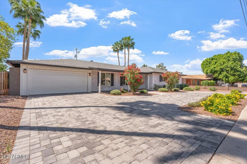 735 Northern Ave, Phoenix, AZ 85020