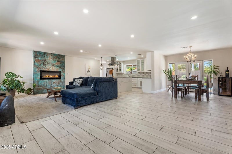 735 Northern Ave, Phoenix, AZ 85020