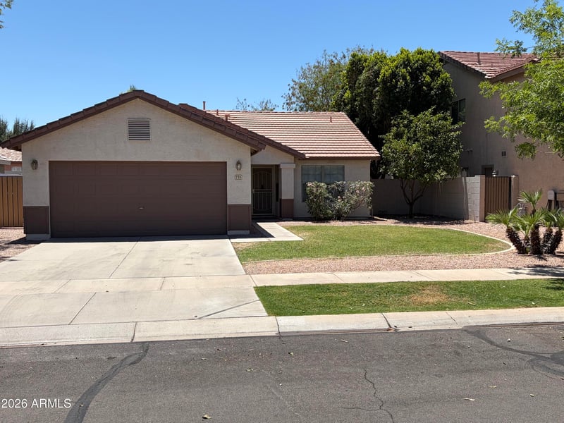 735 Aviary Way, Gilbert, AZ 85233