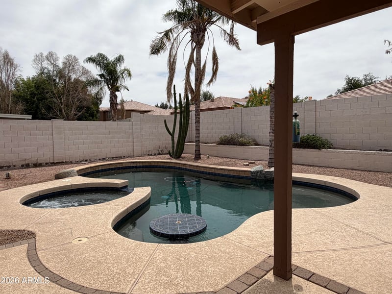 735 Aviary Way, Gilbert, AZ 85233