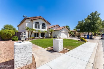 735 Winthrop Cir, Mesa, AZ 85204