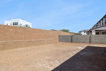 7350 Buckhorn Trl, Peoria, AZ 85383