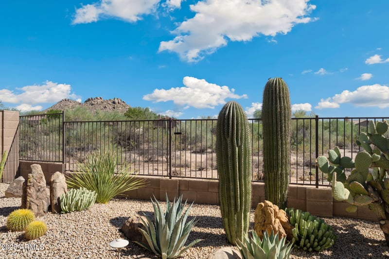 7355 Evening Glow Dr, Scottsdale, AZ 85266