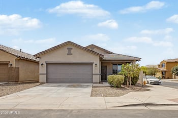7355 W Hughes Dr, Phoenix, AZ 85043