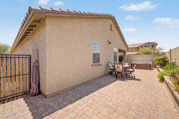 7356 Magnolia St, Phoenix, AZ 85043