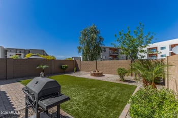 7358 Phelps Rd, Peoria, AZ 85382