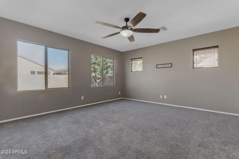 736 E Gold Dust Way, San Tan Valley, AZ 85143