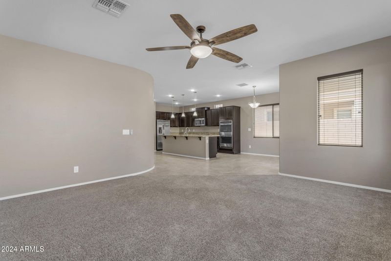736 E Gold Dust Way, San Tan Valley, AZ 85143