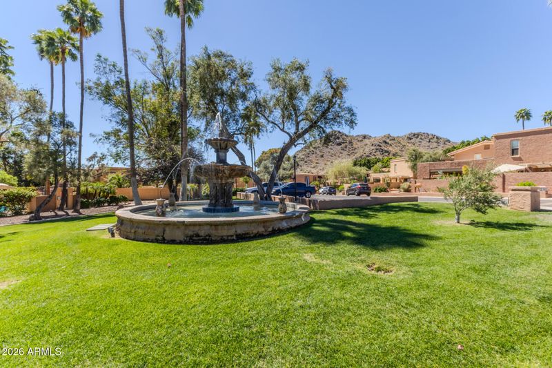 736 E North Ln #3, Phoenix, AZ 85020