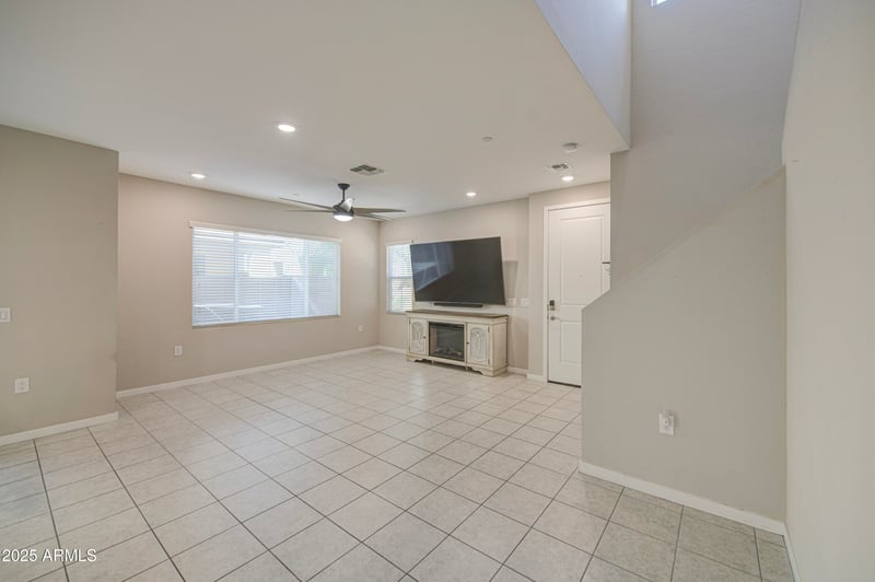 736 Rojo Way #101, Gilbert, AZ 85297