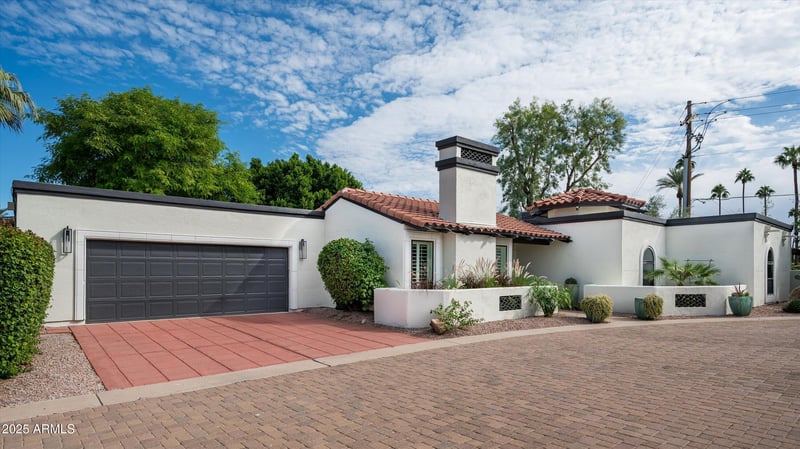 7360 Lincoln Dr #1, Scottsdale, AZ 85250