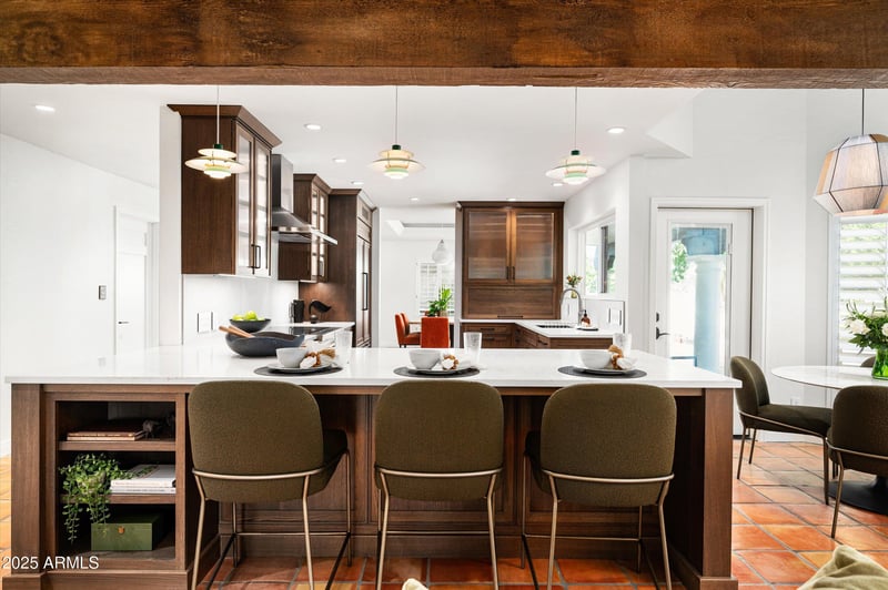 7360 Lincoln Dr #1, Scottsdale, AZ 85250