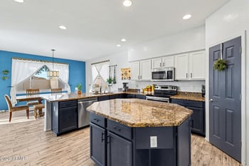 7363 Lobo Ave, Mesa, AZ 85209