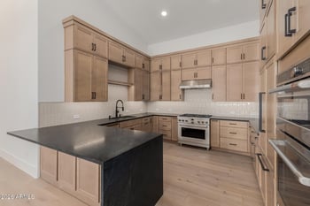 7363 Turquoise Ave, Scottsdale, AZ 85258