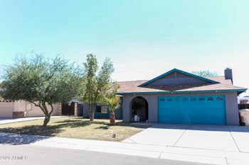 7363 W Medlock Dr, Glendale, AZ 85303