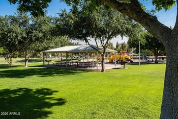 7365 Ivyglen St, Mesa, AZ 85207
