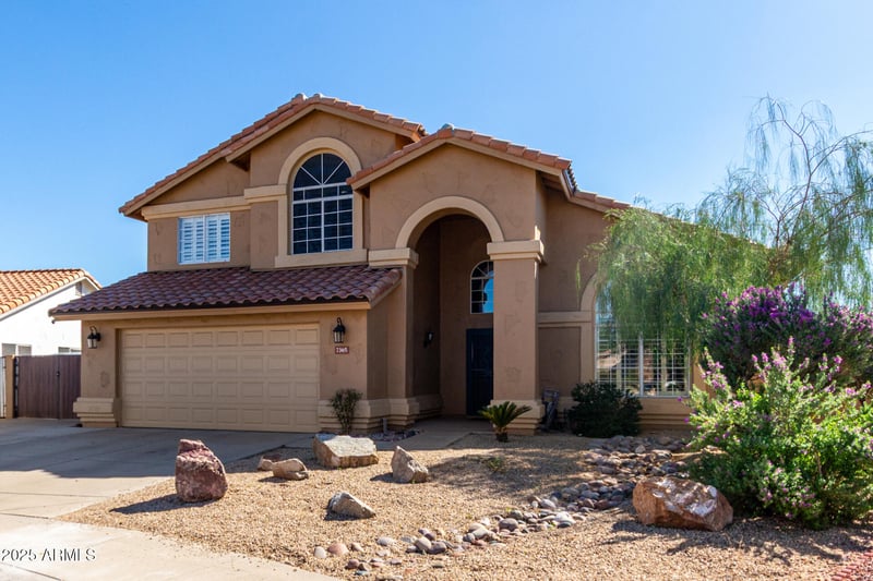 7365 Via Del Sol Dr, Glendale, AZ 85310