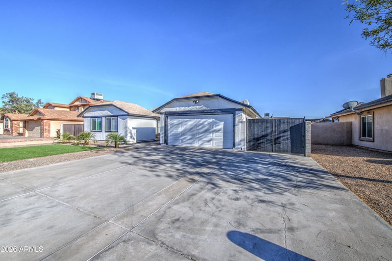 7365 W Sierra St, Peoria, AZ 85345