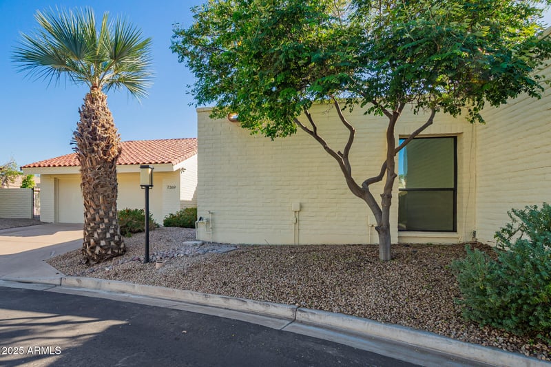 7369 Krall St, Scottsdale, AZ 85250