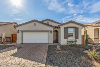 737 Betsy Ln, Gilbert, AZ 85296