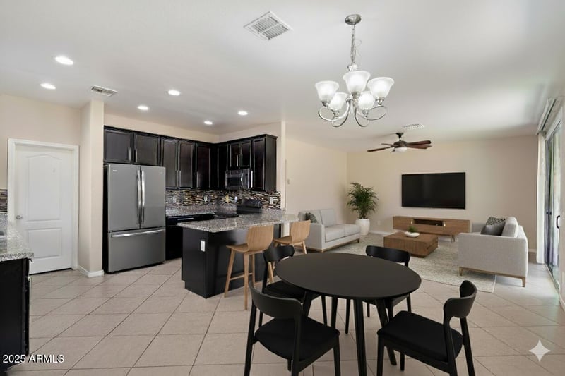 737 Harwell Rd, Phoenix, AZ 85042