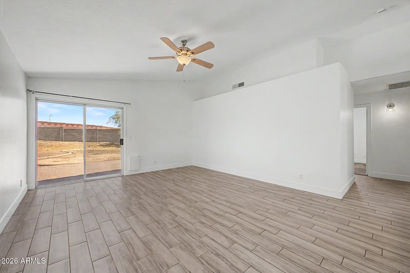 737 N Layton --, Mesa, AZ 85207